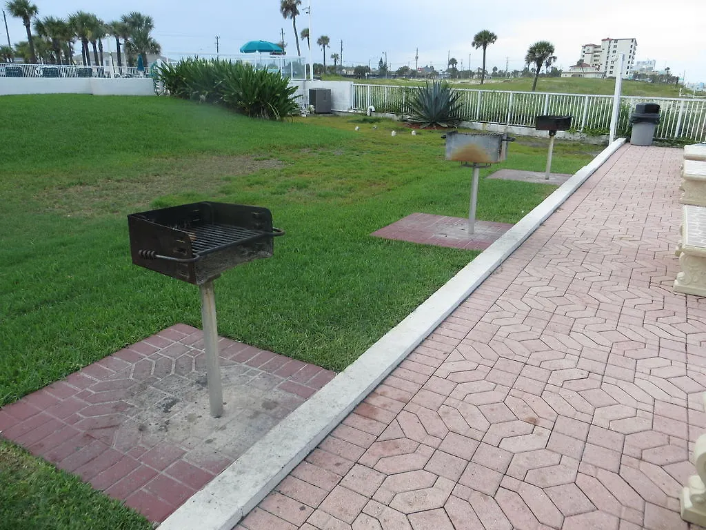 Ocean Jewels Club Aparthotel Daytona Beach