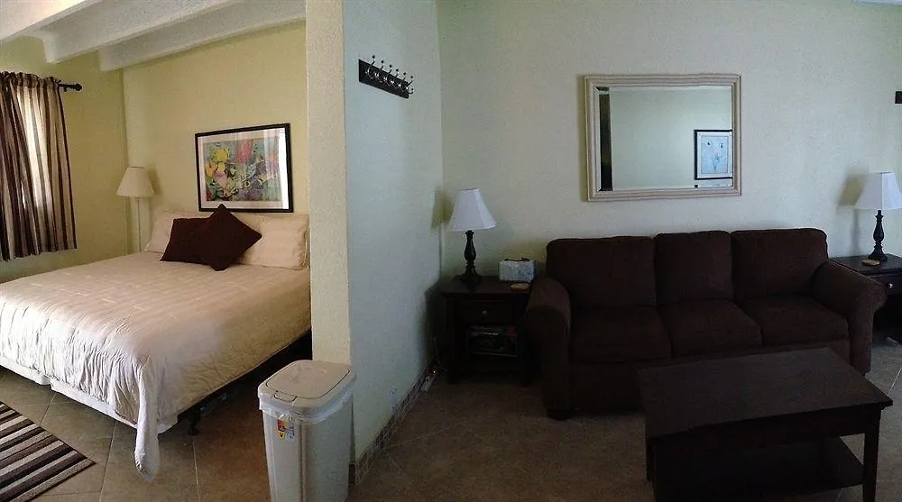 Ocean Jewels Club Aparthotel Daytona Beach 3*,  United States